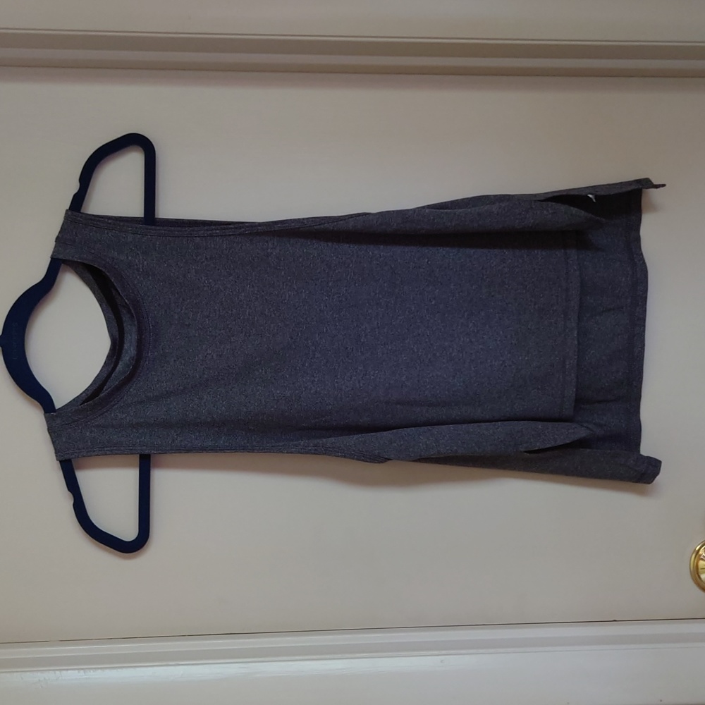 Dark gray Champion workout top